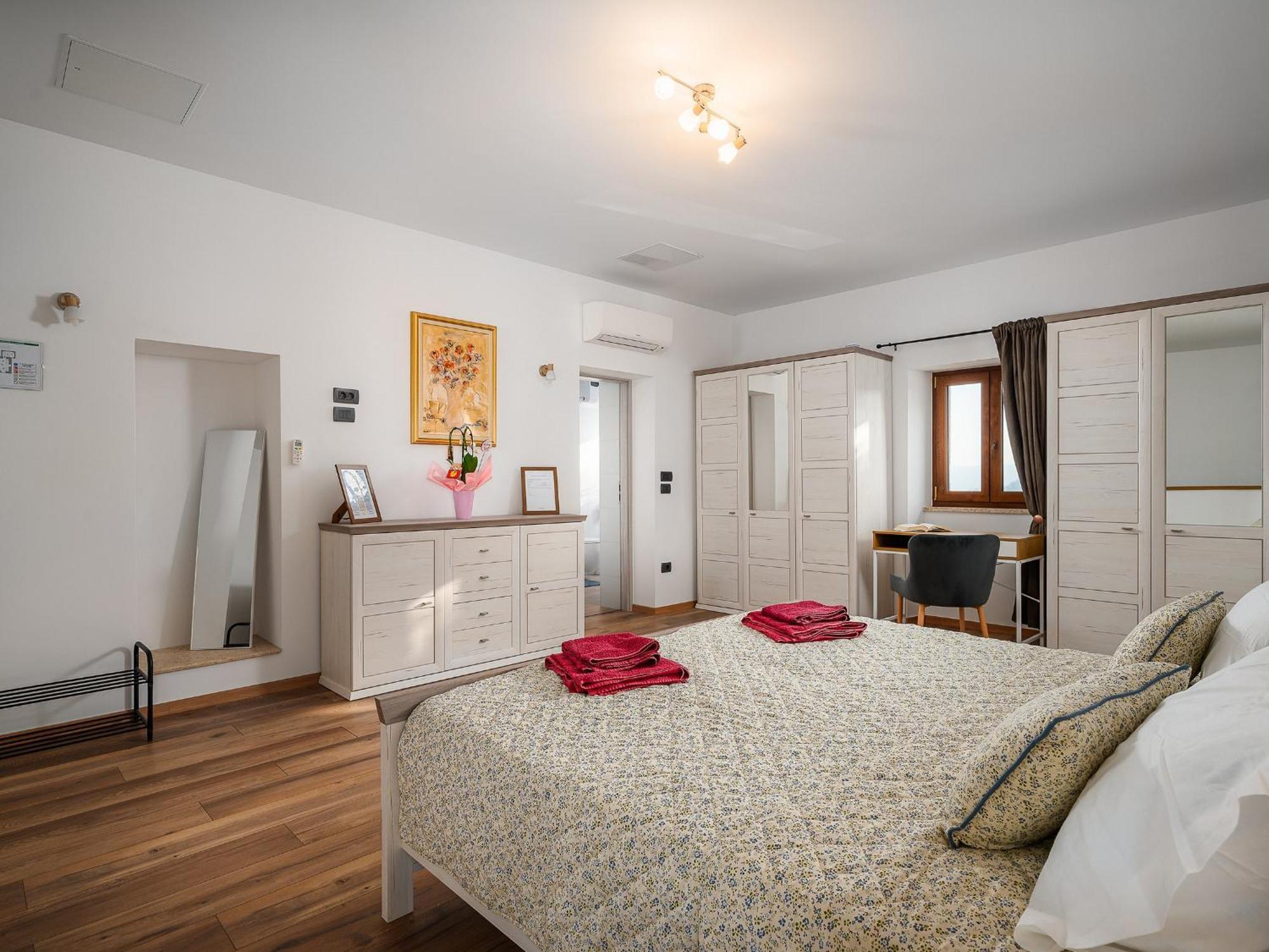 Casa Piccola Leona Vikendica Bijele Zemlje